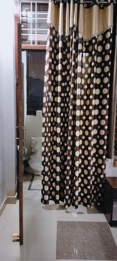Tiger Guest House ซาวาย มาโดปูร์ ภายนอก รูปภาพ